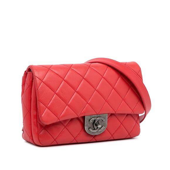 Chanel Small Quilted Goatskin Double Carry Waist Chain Flap - Picture 1 of 14